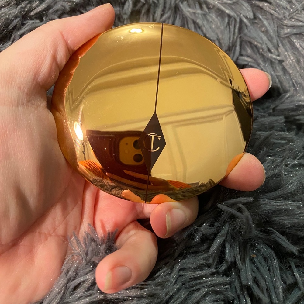 Charlotte Tilbury Airbrush Flawless Finish Powder